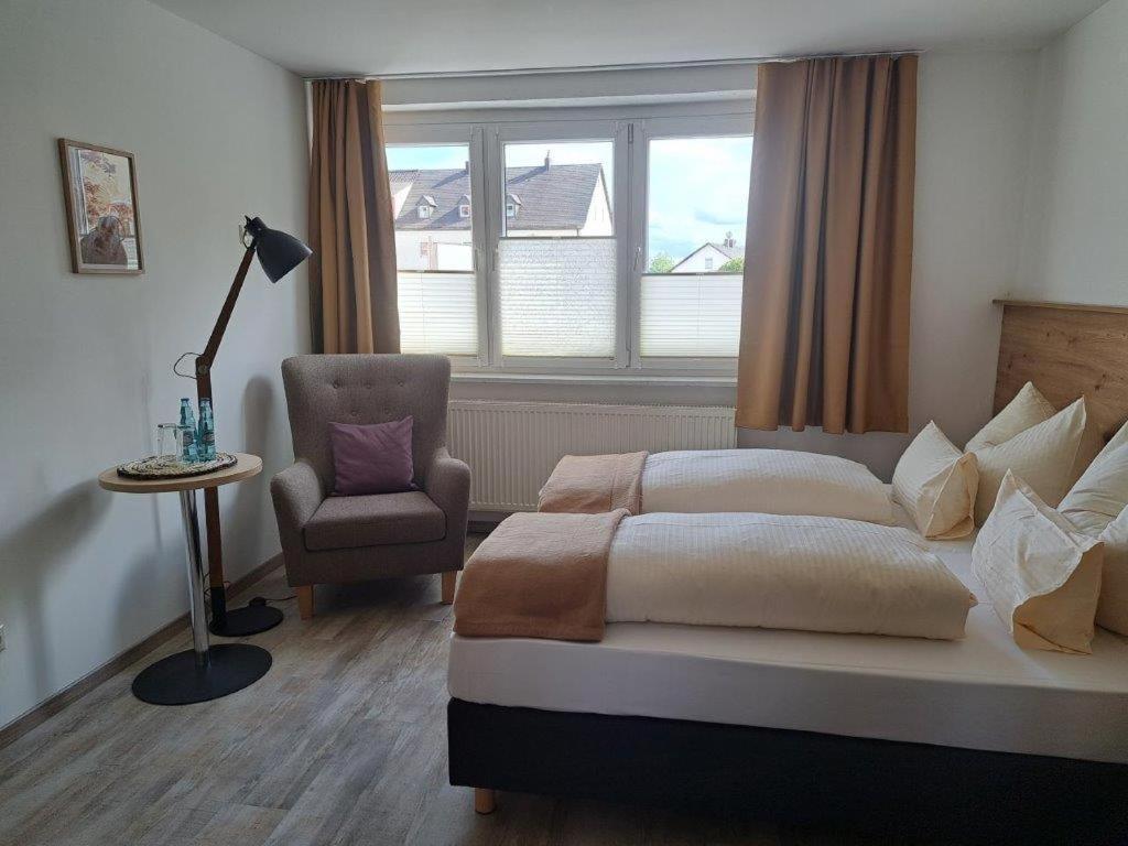 Rathausstuben Hotel Wackersdorf Eksteriør billede