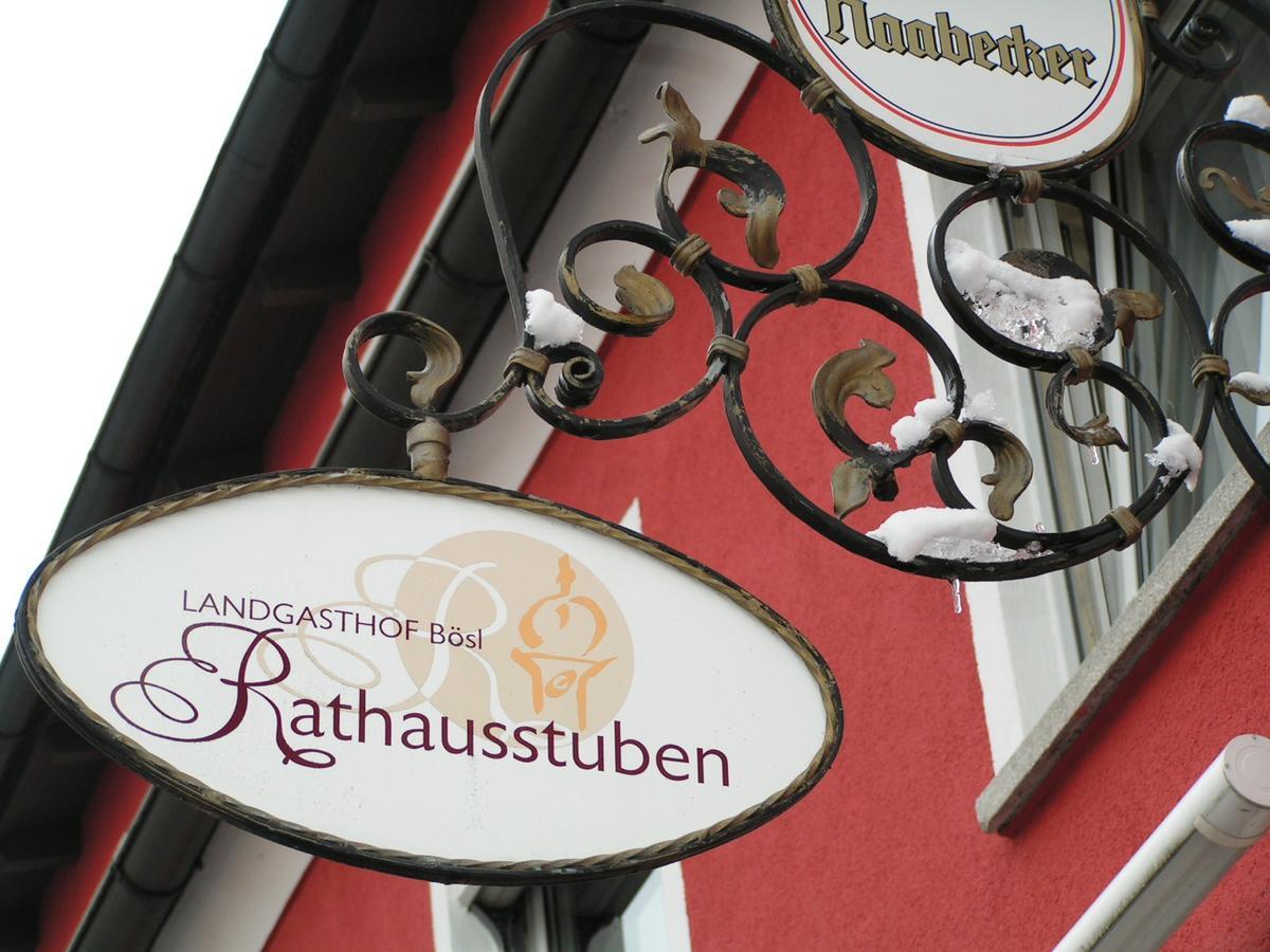 Rathausstuben Hotel Wackersdorf Eksteriør billede